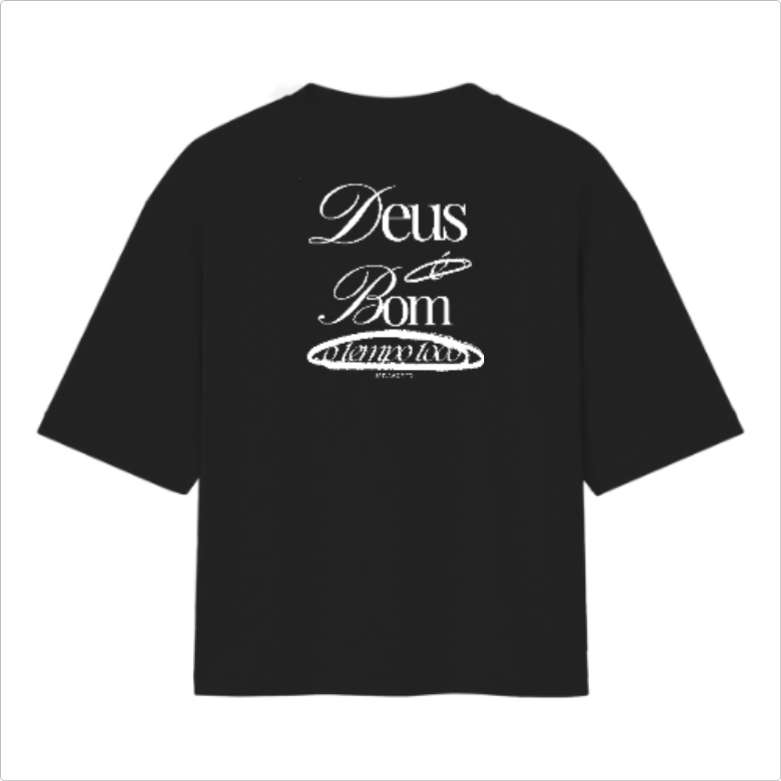 Camiseta Oversized Deus é bom