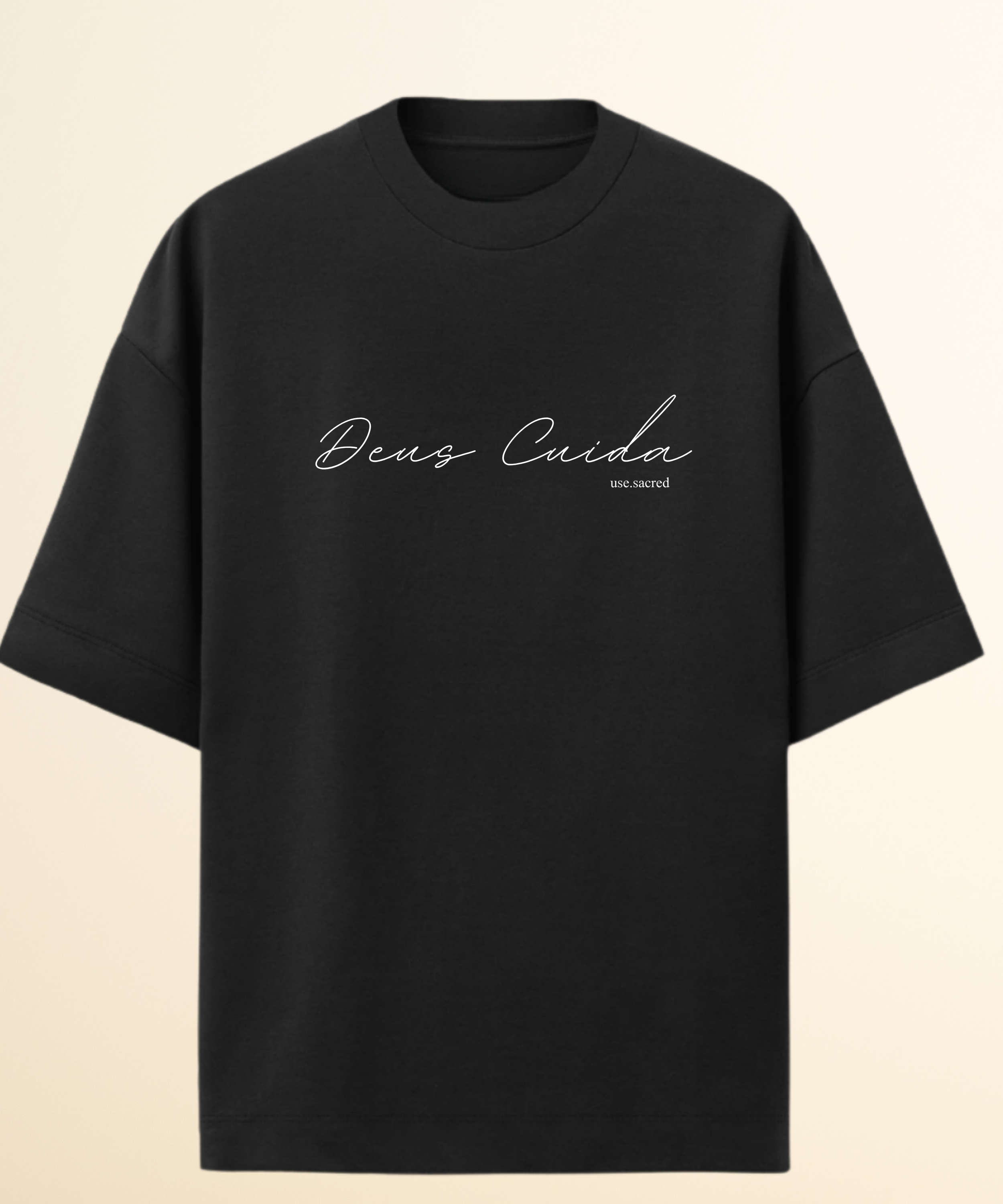 Camiseta Oversized Deus Cuida