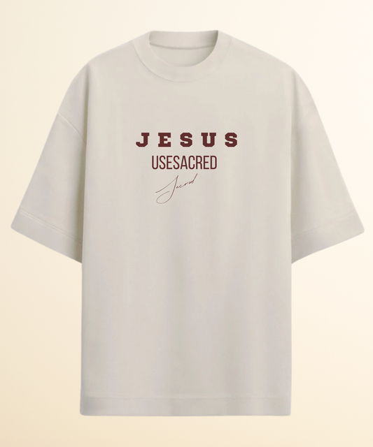 Camiseta Oversized Jesus Amor Maior