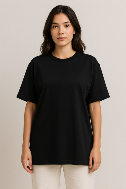 Camiseta Oversized Lisa Preta e Off White