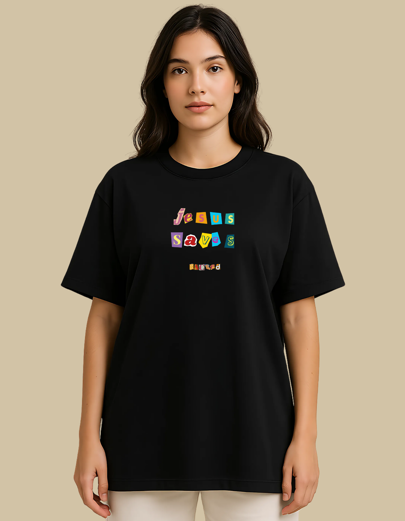 Camiseta Oversized Jesus Saves Jornal
