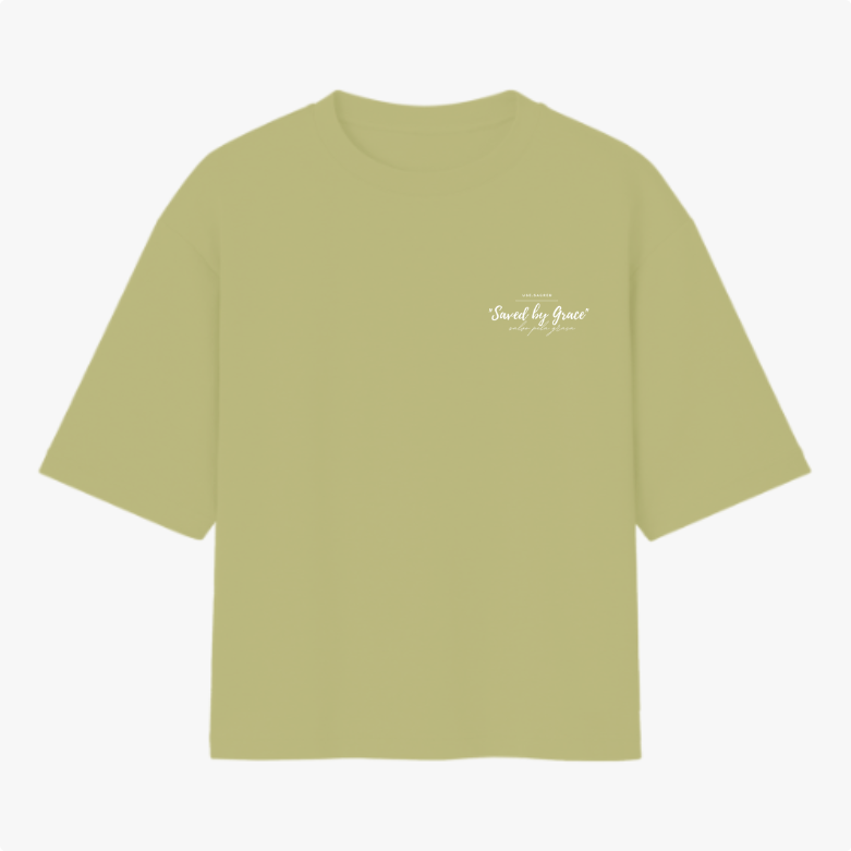 Camiseta Oversized Cristã Feminina Saved by Grace – Algodão Premium