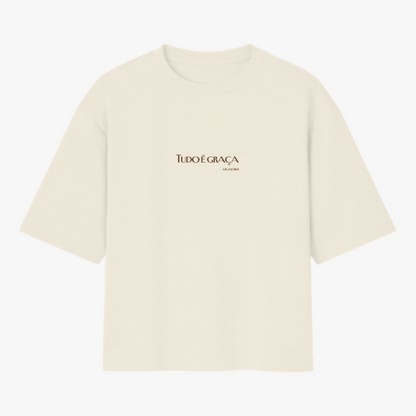 Camiseta Oversized Tudo é graça