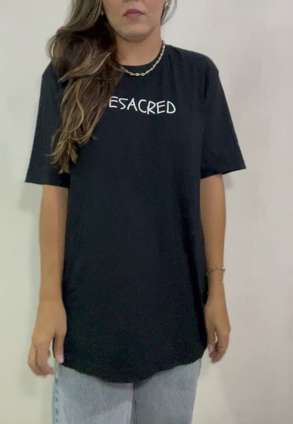 Camiseta Oversized Minimalist – Conforto e Modéstia em cada detalhe